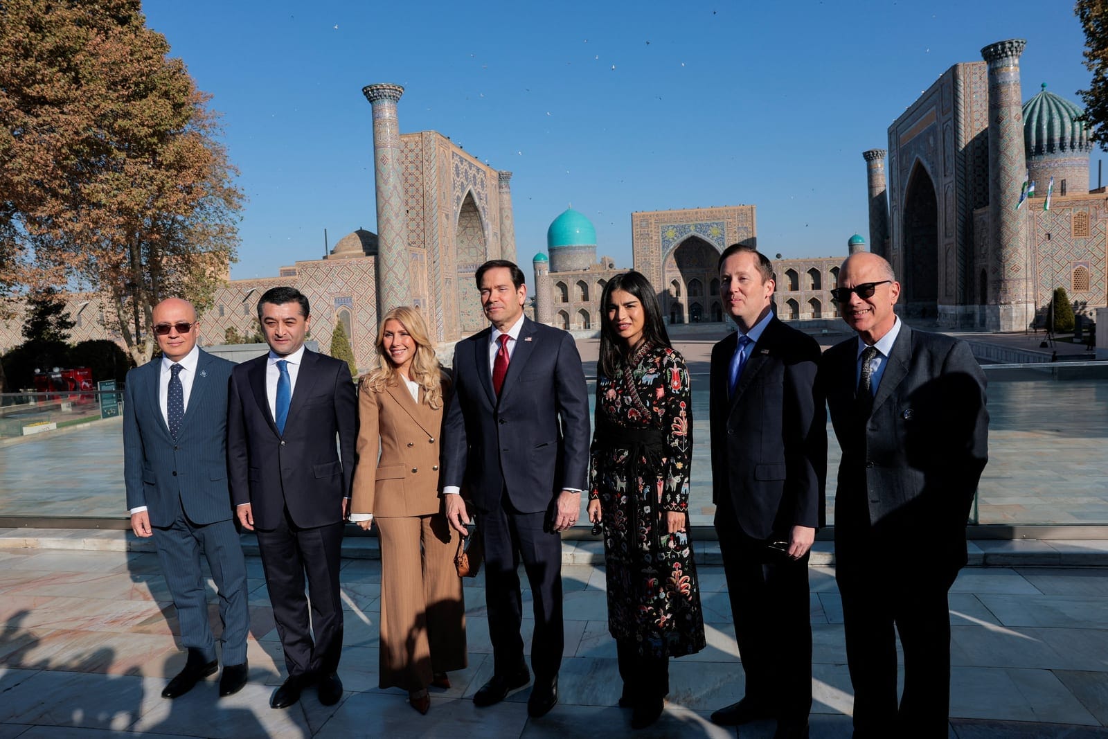 US Secretary of State Marco Rubio and his wife Jeanette Dousdebes Rubio, Uzbekistan's Foreign Minister Bakhtiyor Saidov, Head of the Presidential Administration of Uzbekistan Saida Mirziyoyeva and US Ambassador to India Sergio Gor pose for a photogra