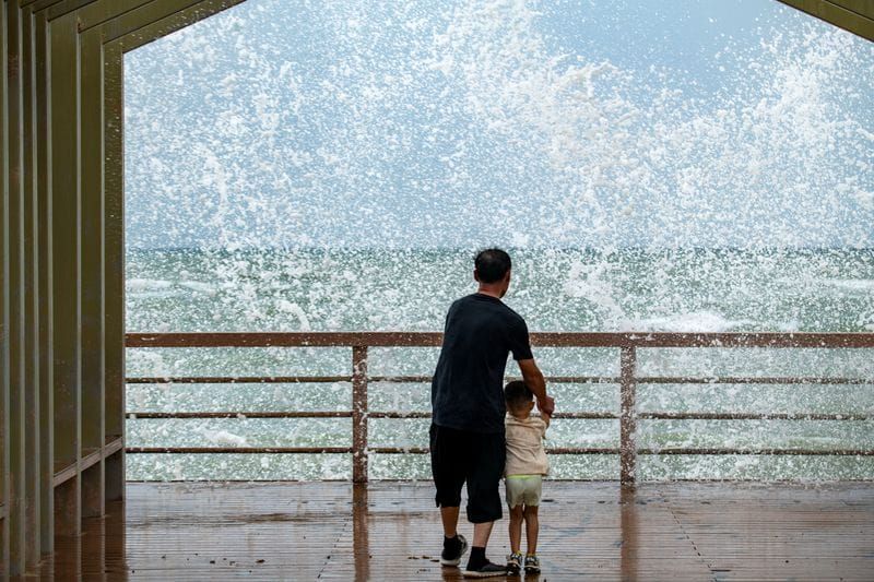 Tropical Storm Maysak Hits Hainan, Grounding Flights and Ferries post image