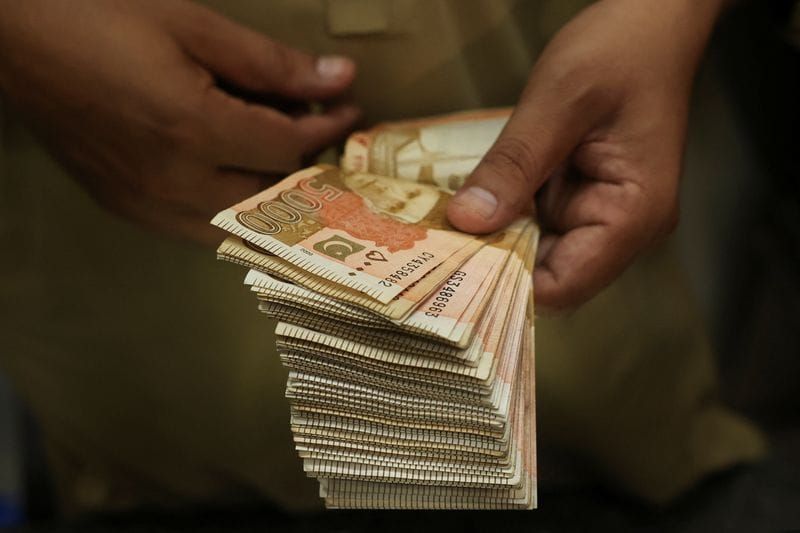 Pakistan Asks US for $10 Billion Backstop to Shore Up Its Reserves post image