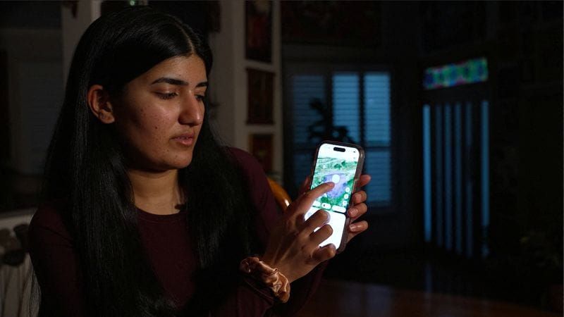 Australian Woman Begs Apple and Optus for Location Data to Find Partner Lost in Nepal Floods post image