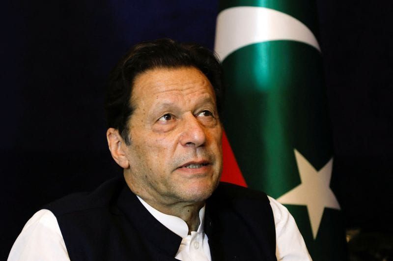 Pakistan Blocks Highways, Deploys 35,000 Forces Before Imran Khan Party March post image