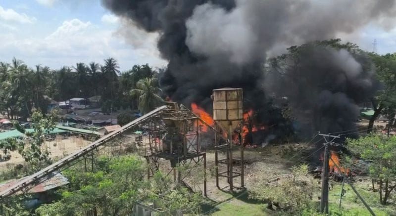 Myanmar Airstrike on Rakhine Town Kills 50, Rebel Group Says post image