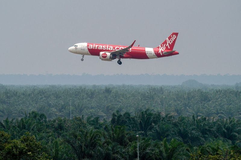 AirAsia and Malaysia's Finance Ministry Met Over Possible Funding Support, Sources Say post image