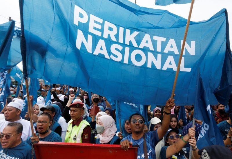 Malaysia's general election candidates submit nominations