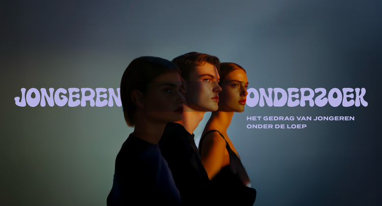 Een grote groep jongeren betaalt voor nieuws