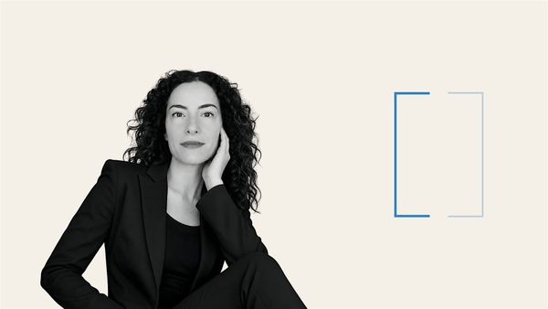 The Structural Clock: Elif Güvençer on What Communications Must Become in the Age of AI