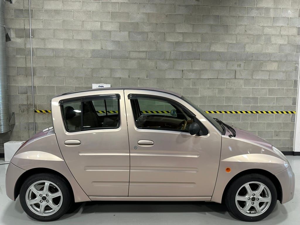 2000 TOYOTA WiLL Vi (JDM) - SOLD