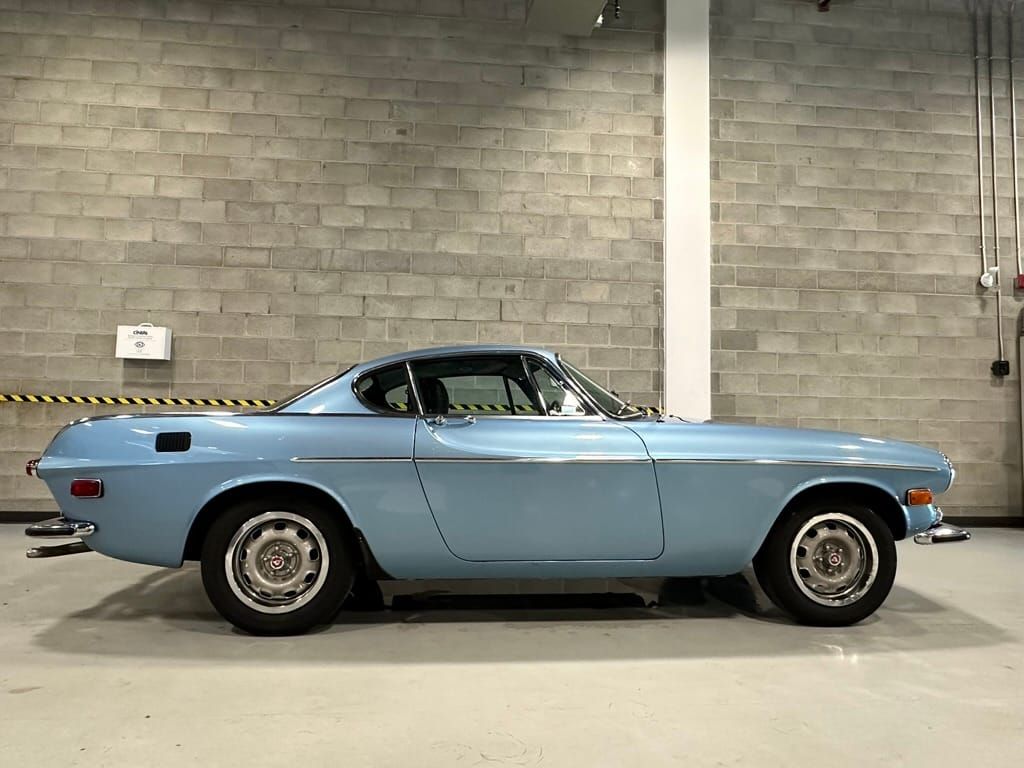 1972 Volvo 1800E