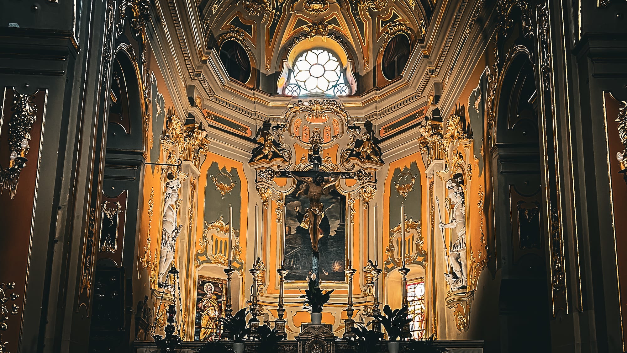 [Column] 宗教と哲学と思想の違いとは？