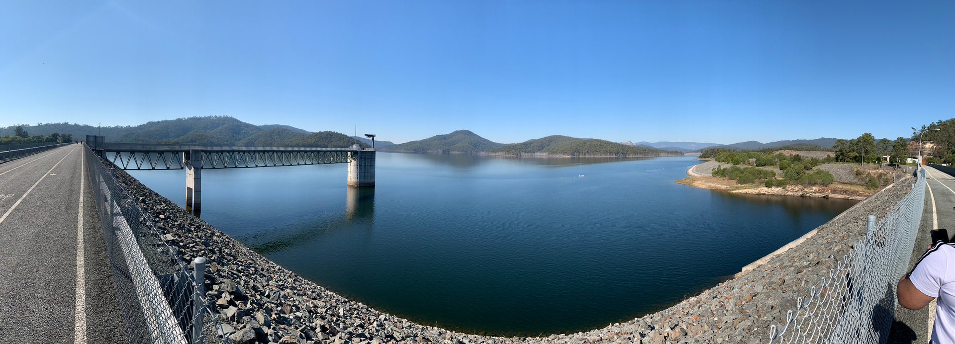 Hinze Dam