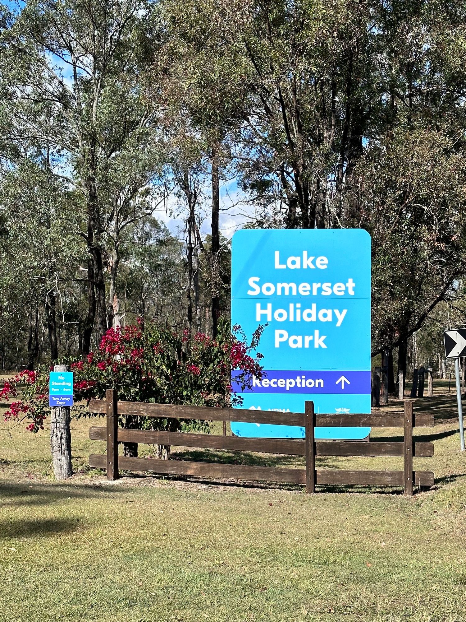 NRMA Lake Somerset Holiday Park