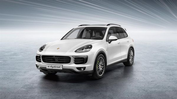 Porsche Cayenne S E-Hybrid
