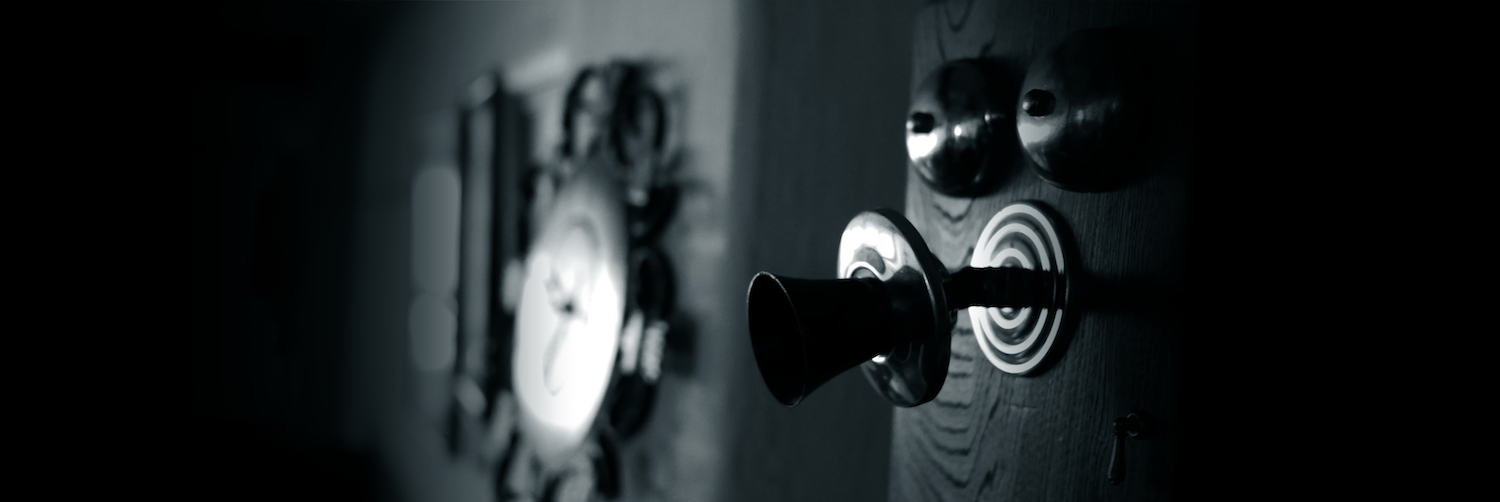 Älä kuuntele korporaatiokuukkeleita. 