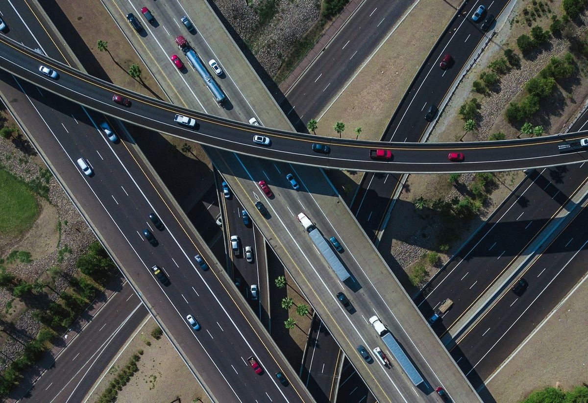 highway with unclear directions