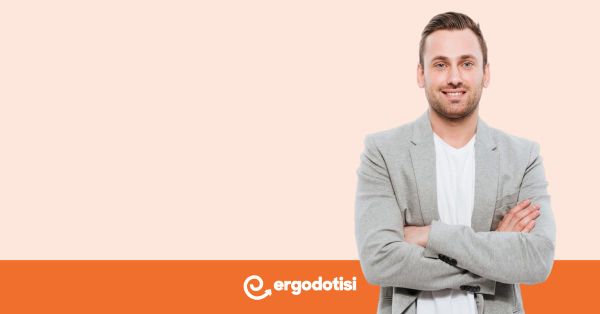 HR professional conducting an exit interview to improve work and careers