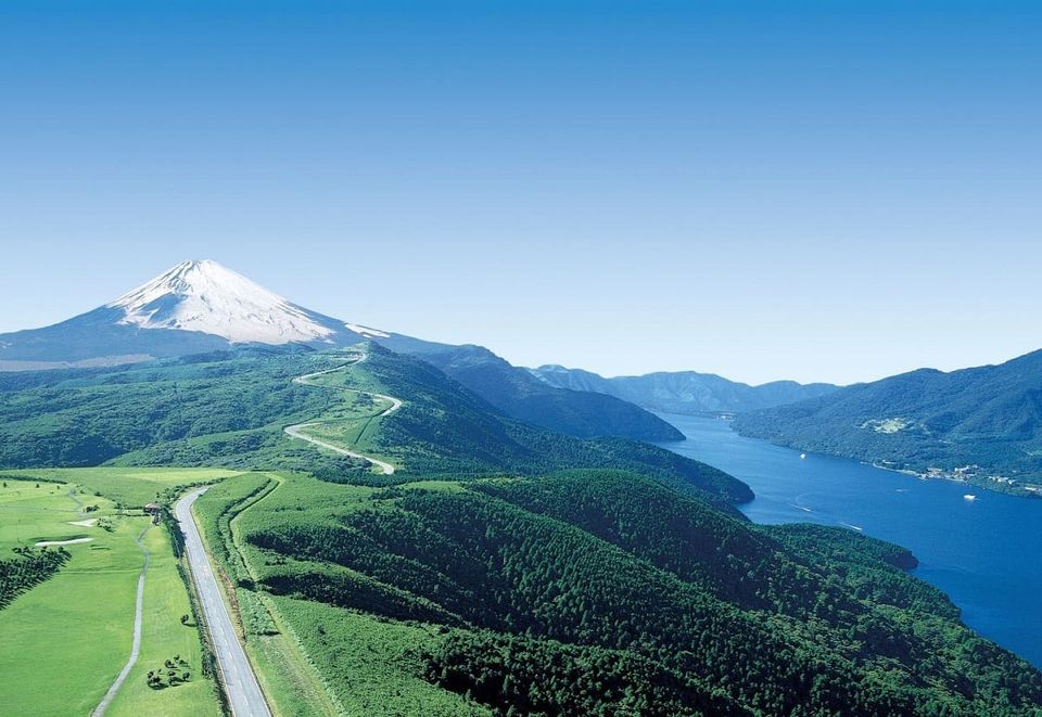 Japan: Spring & Summer 2026