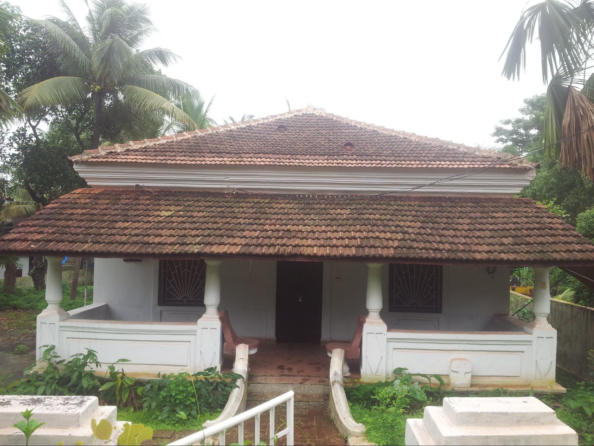 Fig. Passbolt’s team first office space, installed in a traditional goan house