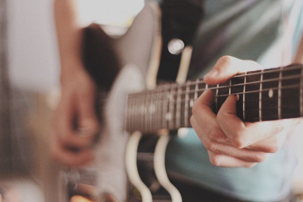 Classical, Acoustic or Electric Guitar? Differences Explained