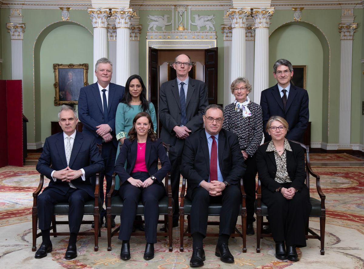 Old Lady grapples with cloud mix, SAP, tech debt; brings in help