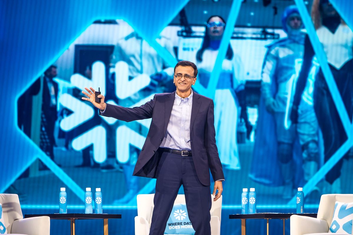 Snowflake wants to be the data workflow company