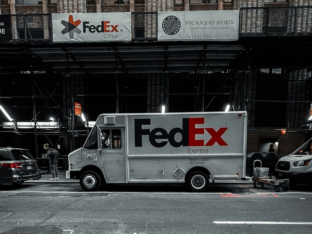 FedEx vows to monetise 2PB of daily data - builds out Azure environment