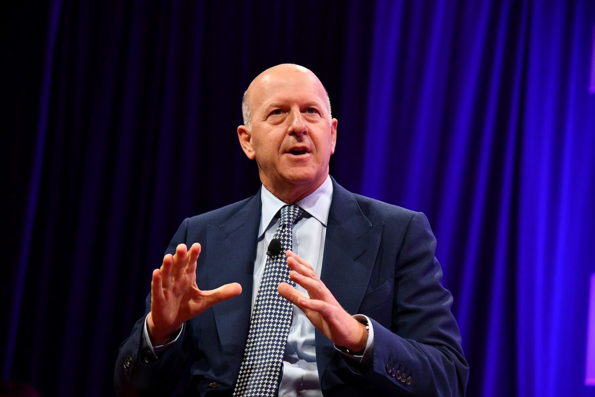 Goldman Sachs will add carbon accounting of client portfolios to its investing application.