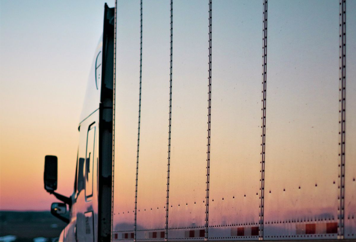 Uber bites the cloud bullet after "reimagining" its infrastructure: Goodbye 100k+ servers