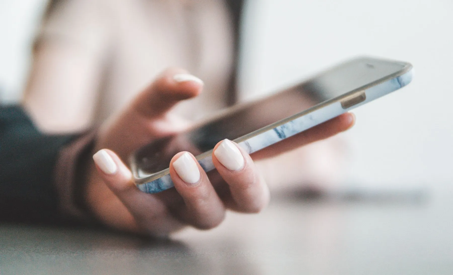 FCC gives record $299m fine for 'car warranty' robocall scammers