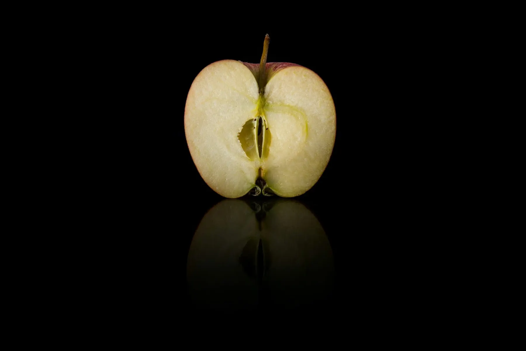 Apple opens up new Private Cloud for security researchers; top bounties of a fat $1m