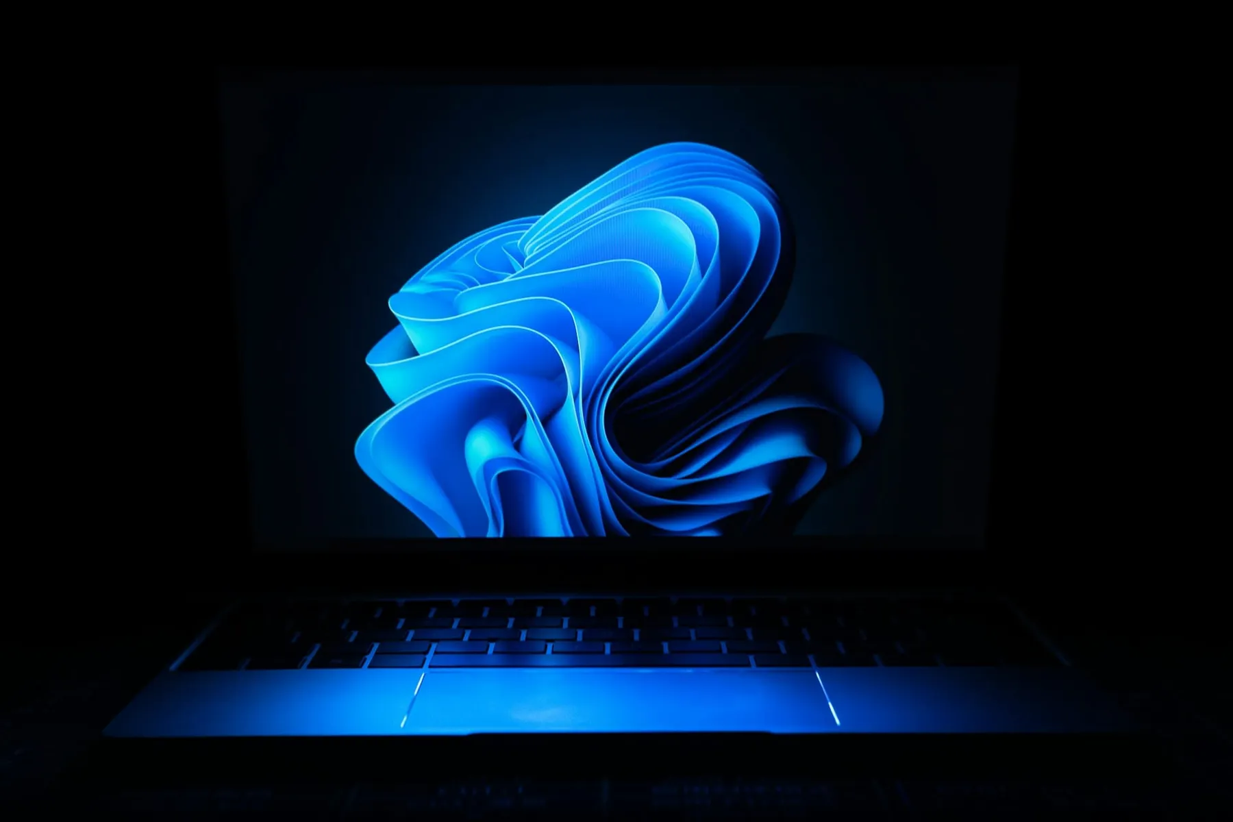 Hitachi Energy wraps up 40,000-device Windows 11 migration