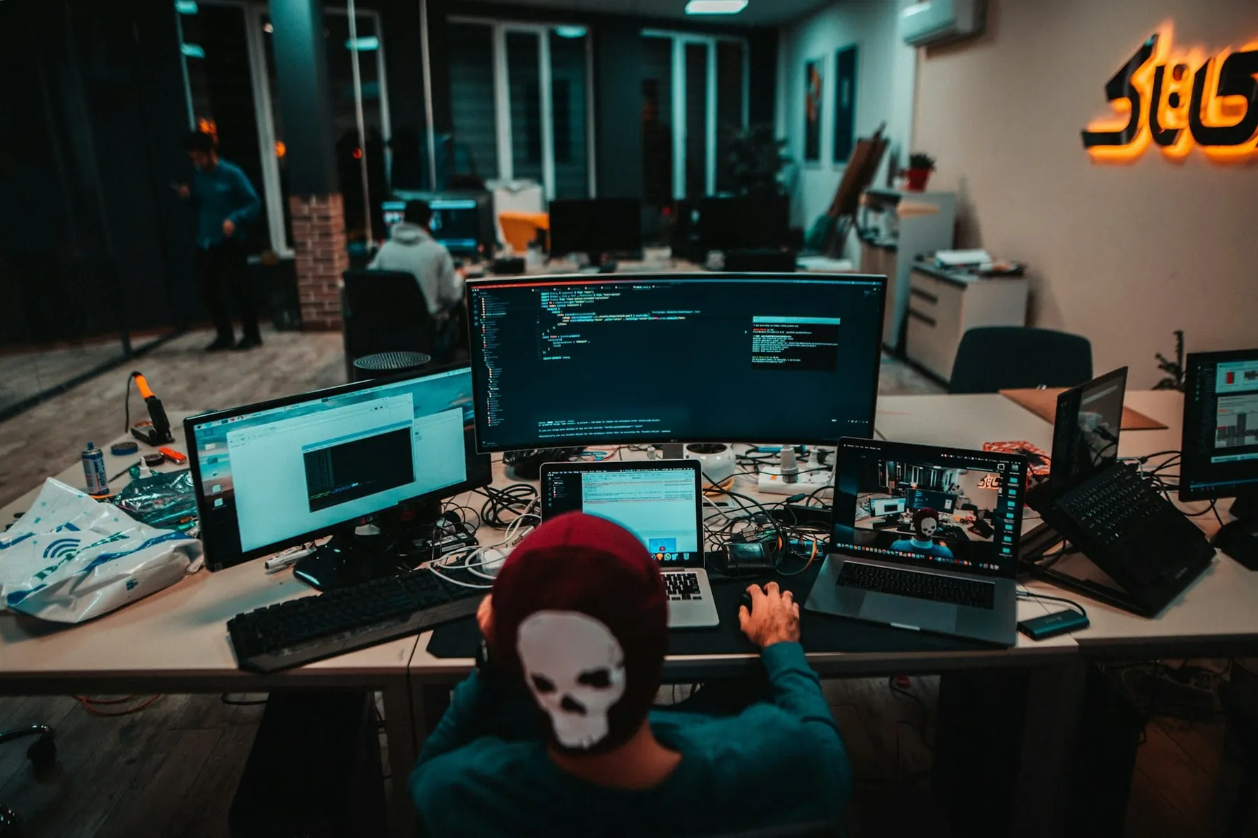 New Linux bug a “critical and universal” risk?