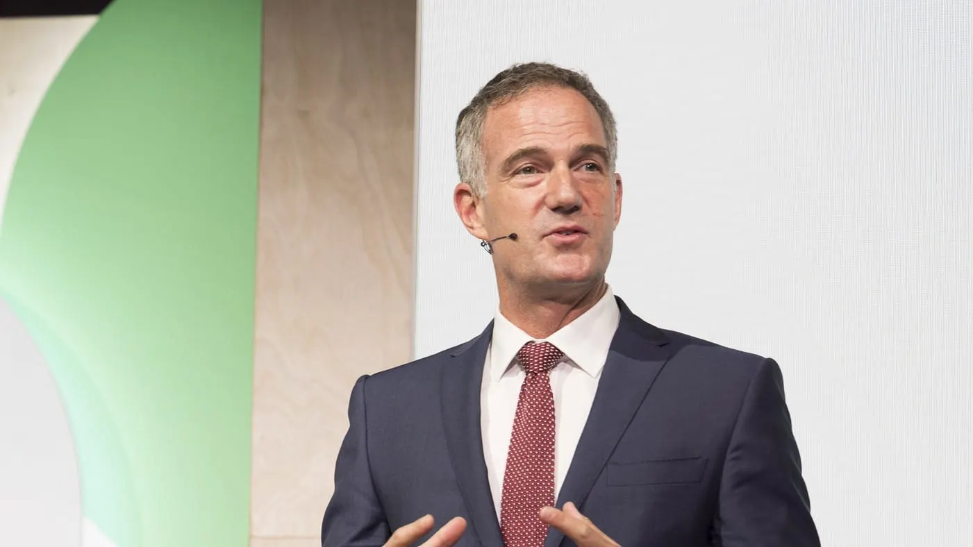 Technology Secretary speaks on stage at Google Cloud's London Summit, discussing a new partnership with the company on tech upskilling and transformation