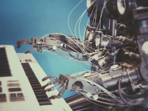 Nvidia launches AI offensive with Grace Hopper "superchip" platform
