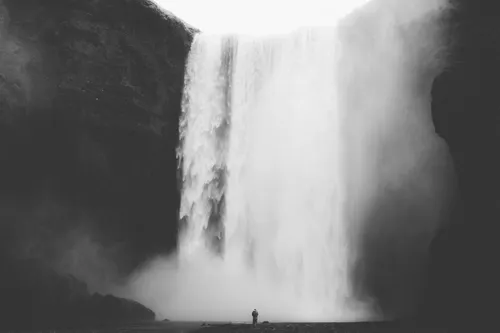 The DeepSeek meltdown: Chinese lab's LLM rocks markets, leaves OpenAI stinging, raises questions