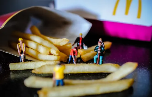 McDonalds CEO: Robots won't take over our kitchens