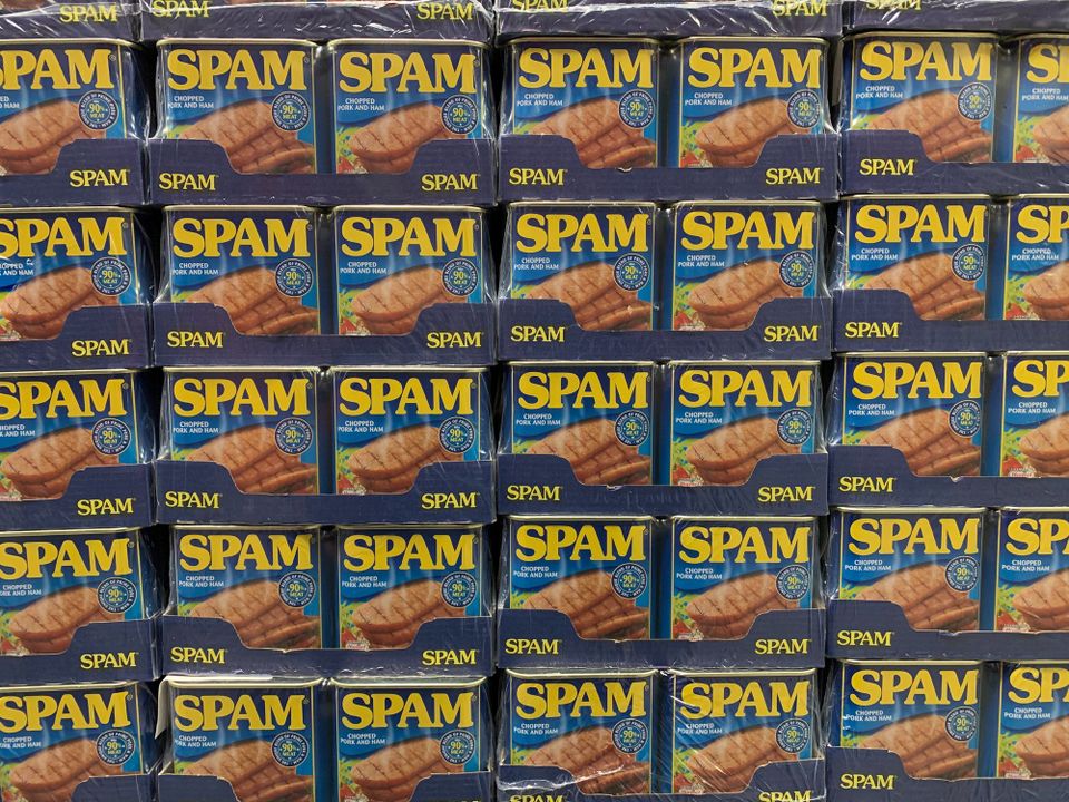 Experian pays $650K for a CAN of SPAM