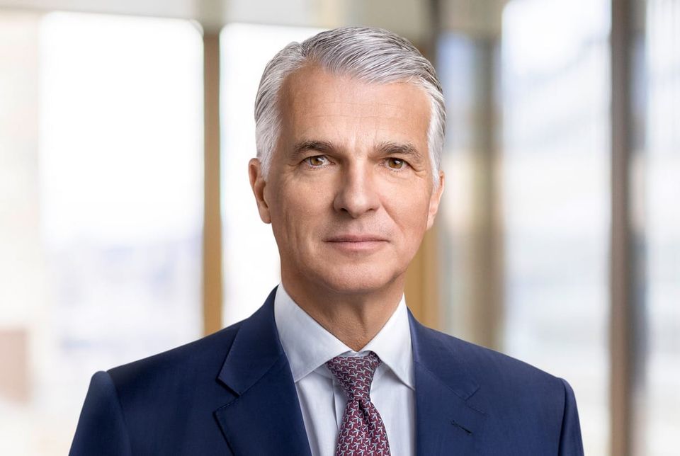 UBS continues to slash Credit Suisse applications, as CTO touts swift migration of 50,000 email addresses