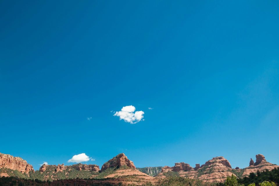 Oracle: A tiny cloud on the horizon