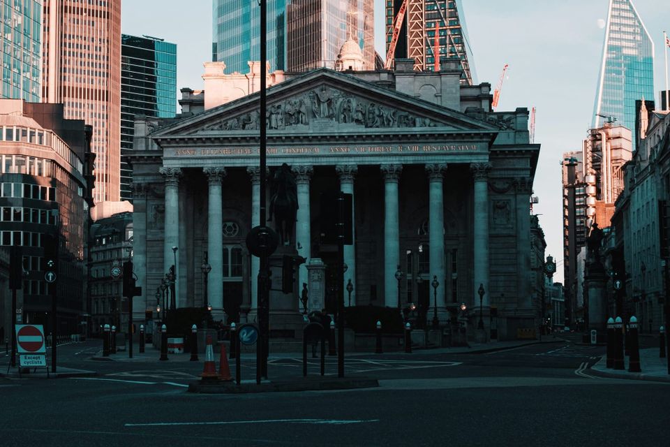 UK banks deploy fully autonomous AI models - despite "systemic risk"