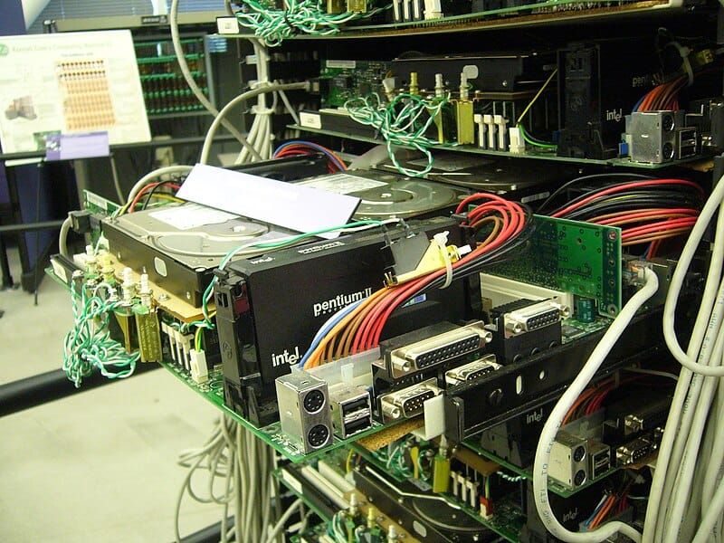 Meta extends server life again -- saving it $2.9 billion