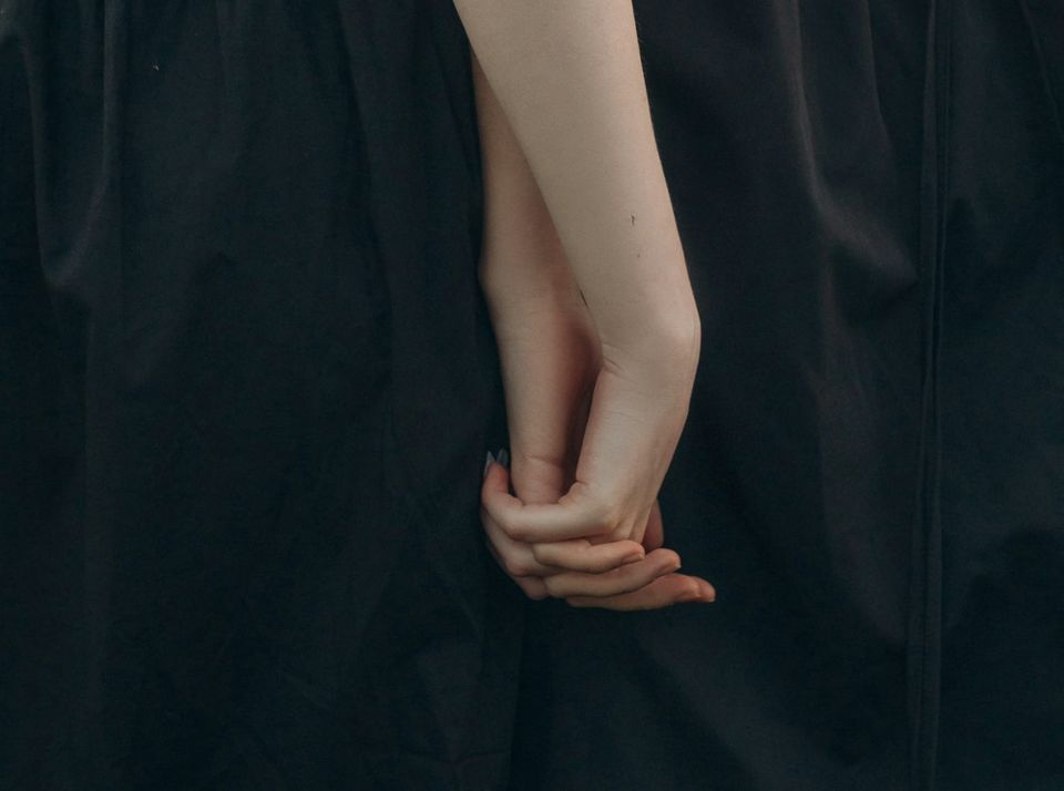 FBI arrests Google sisters for alleged trade secret theft