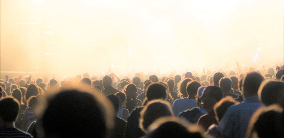 To train an ML algorithm, sometimes it takes a crowd