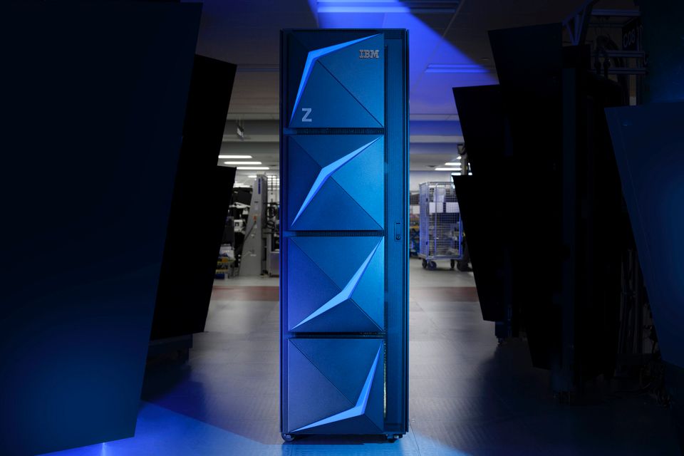 Big Blue mainframes head for the cloud as IBM launches ZaaS