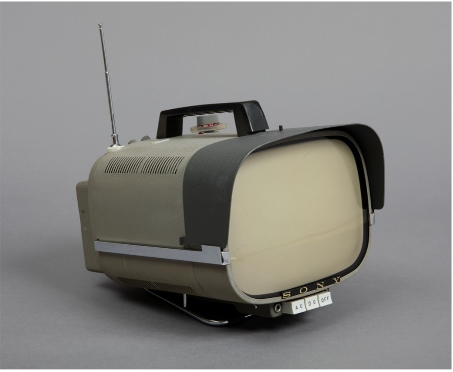 A photo of a Sony TV8-301