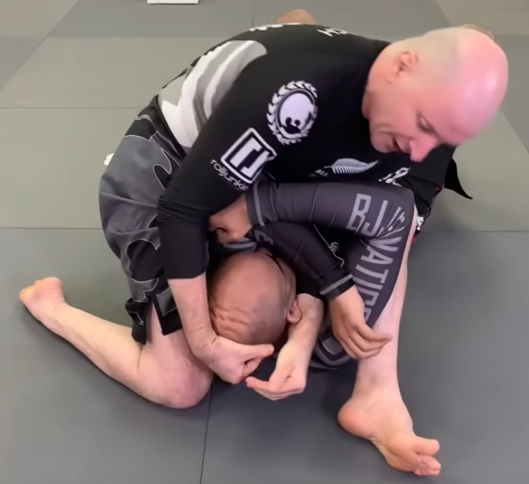Pass, mount, submit sequence