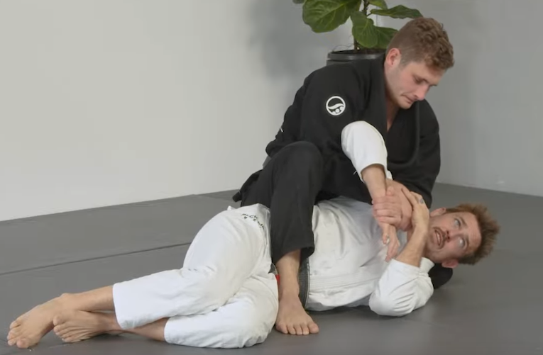 Escaping technical or modified mount