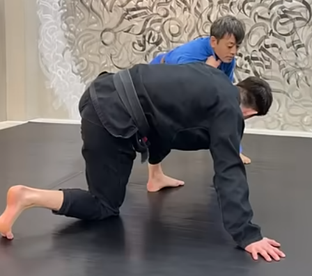 Around the legs guard retention