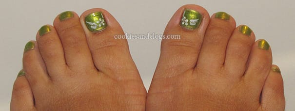 Flower Design Nail Art Tutorial with Polish and Gem