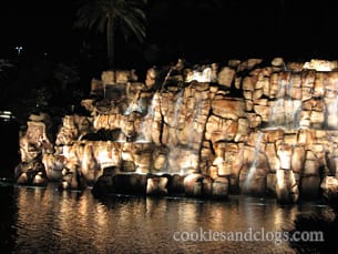 Volcano show at Mirage in Las Vegas Nevada