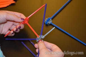 K'Nex knex cosmic twist coaster 9 up roller coaster rollercoaster